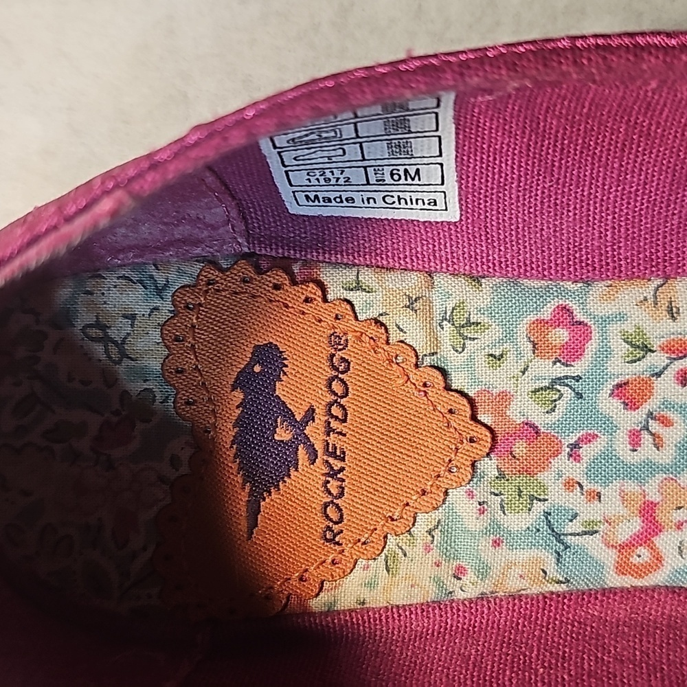 Women's Rocket dog Flats - Picture 3 of 9
